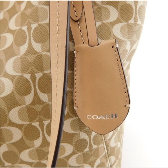 COACH Light Beige Signature C Logo PVC Tote Bag - Picture 3 of 12